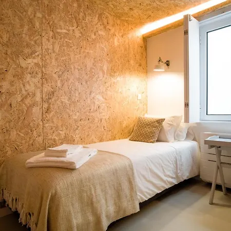 Friendly Border City Design Apartments Lisbon Exterior photo